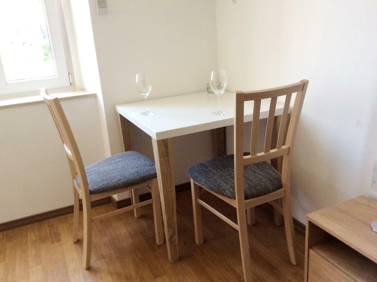 Studio Apartman Klara Daire Rijeka Dış mekan fotoğraf